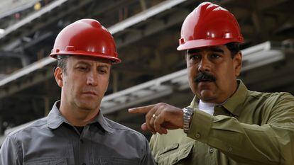 El exministro venezolano de Petróleo, Tareck El Aissami, con Nicolás Maduro en una foto de archivo.