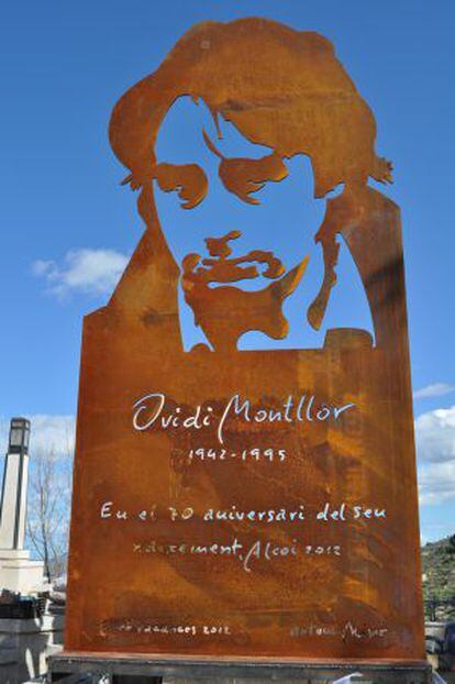 Monumento "Faré vacances" de Antoni Miró, homenaje a Ovidi Montllor.
