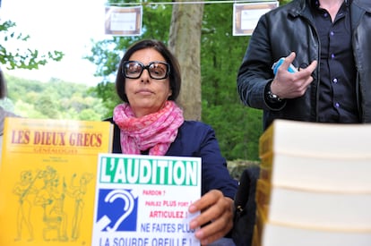 Francoise Bettencourt en 2011 en la presentación de su libro sobre mitología griega.
