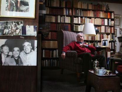 El escritor colombiano, &Aacute;lvaro Mutis, en su casa de M&eacute;xico D. F.
