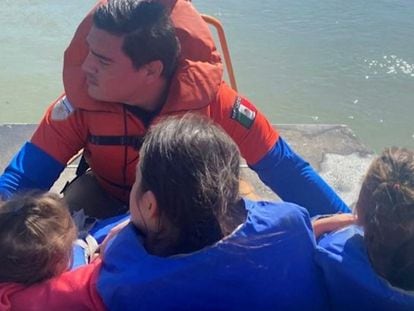 Tres menores rescatadas en México