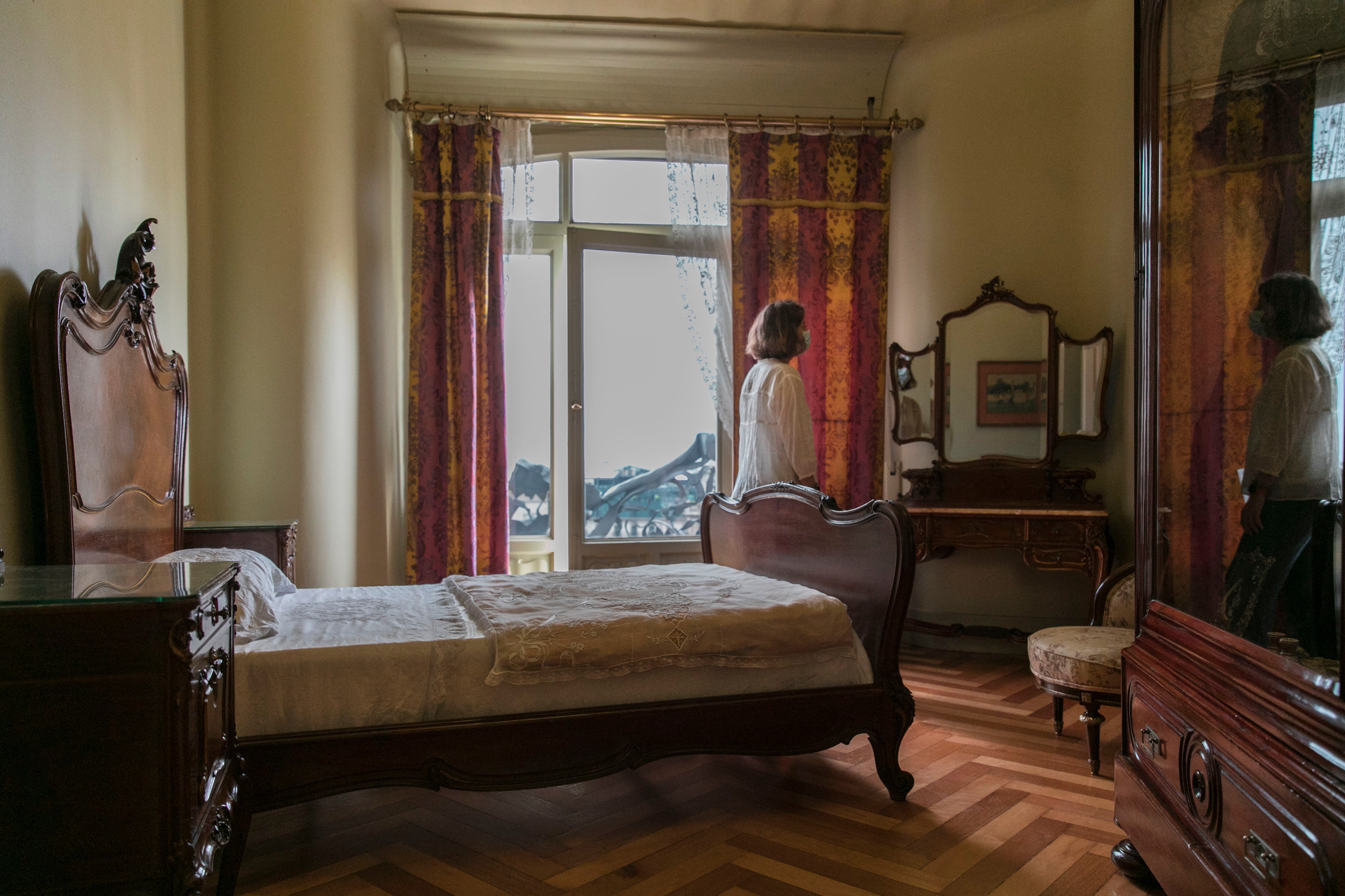 El dormitorio de Roser Segimon que sus descendientes han depositado en La Pedrera y se puede ver en el piso modernista.