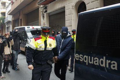 La policia ha detingut deu persones a Lleida. 