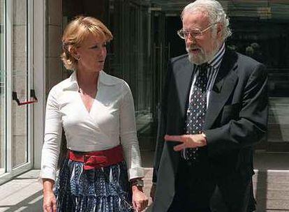 Esperanza Aguirre y Luis Eduardo Cortés, en la Asamblea de Madrid en junio de 2003.