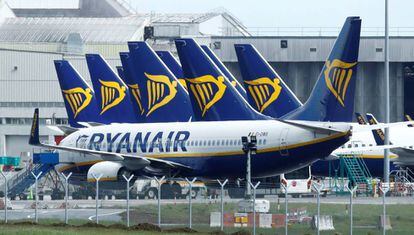 Aviones de Ryanair en el aeropuerto de Dublín. 