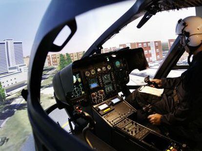Sistema de entrenamiento de Indra para el helicóptero EC-135.