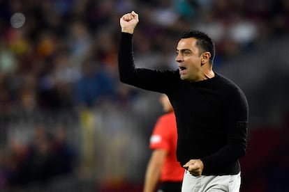 Xavi protestaba por una decisión arbitral durante el Barcelona-Inter del miércoles, en el Camp Nou.