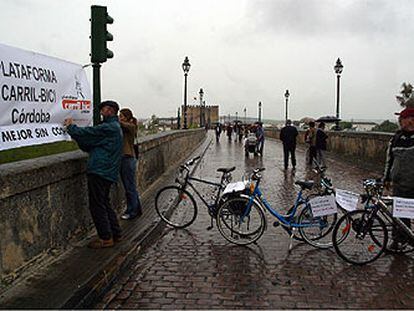 El Puente Romano de Córdoba, libre de coches