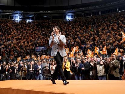 Albert Rivera, l&iacute;der de Ciudadanos, en el Palacio de Vistalegre de Madrid, el domingo 13 de diciembre durante la campa&ntilde;a electoral de las elecciones legislativas del 20- D. 