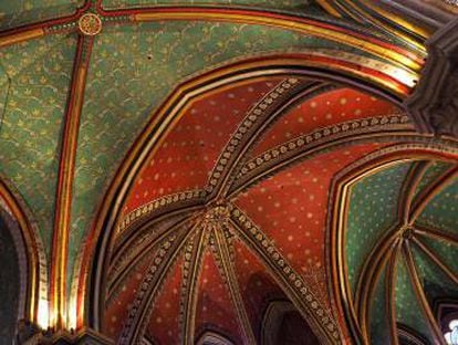 Detalle de la catedral de Bayona (Francia).