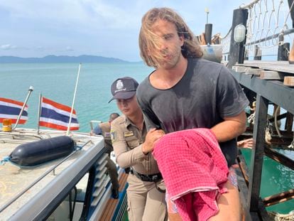 Daniel Sancho, a su llegada el lunes a la isla de Samui, en el golfo de Tailandia, para ser puesto a disposición judicial.