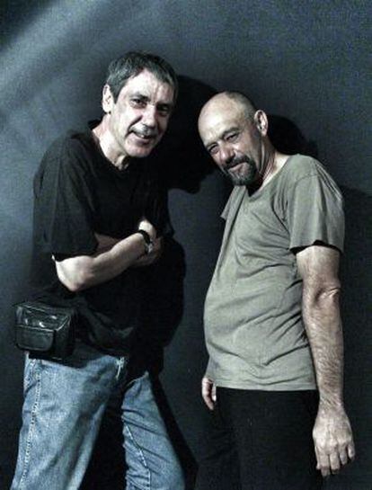 Faemino y Cansado posan en la sala Galileo Galilei, donde llevan 30 años actuando.