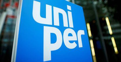 El logotipo de la empresa alemana de servicios energéticos Uniper SE en la sede de la compañía en Dusseldorf, Alemania.