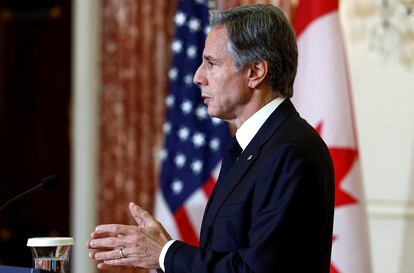 El secretario de Estado de Estados Unidos, Anthony Blinken, durante una conferencia de prensa con la ministra de Relaciones Exteriores de Canadá, Melanie Jolie, en Washington el 30 de septiembre de este año.