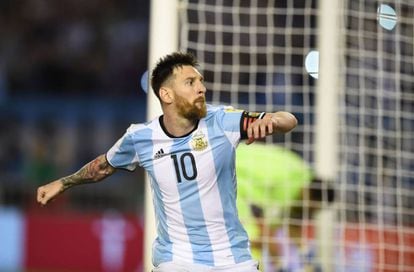 Messi celebra su gol ante Chile.