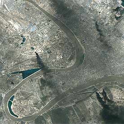 Imagen de la capital iraquí tomada ayer por un satélite civil estadounidense.