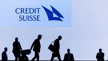 Directivos de Credit Suisse, en la última junta de accionistas del banco.