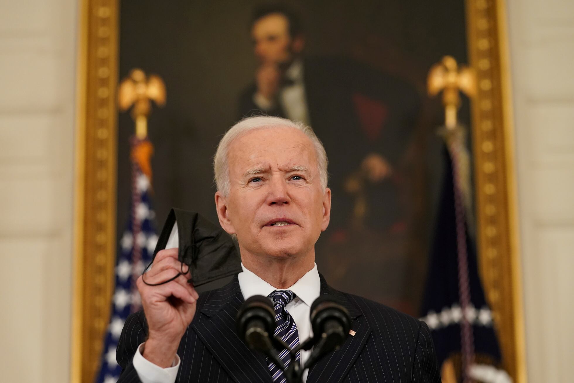 Biden presenta una reforma fiscal para recaudar 2,5 billones de dólares |  Economía | EL PAÍS