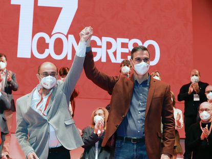 Javier Lambán y Pedro Sánchez en el congreso del PSOE de Aragón.