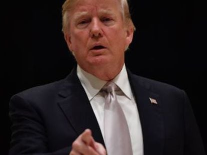 El presidente de EEUU rechaza haber empleado el término  países de mierda  y echa más leña al fuego de la negociación migratoria dando por muerto el DACA