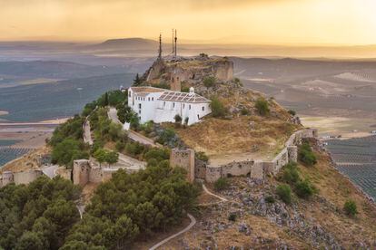 Vista de la ermita de la Virgen de Gracia, en la localidad malagueña de Archidona.