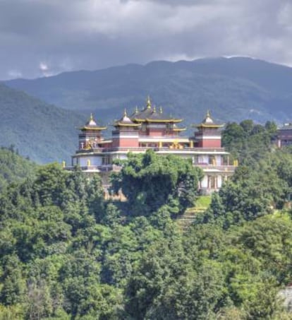 Vista del monasterio de Kopan, cerca de Katmandú, en Nepal.