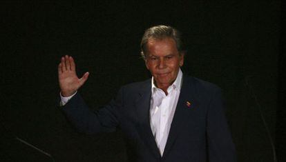 El aspirante presidencial, Diego Arria, en Caracas