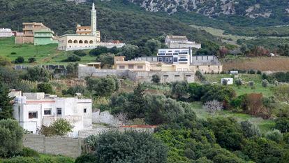 Vista de Ued el Marsa, un pequeño pueblo costero marroquí, a seis kilómetros de la frontera con Ceuta, que es la localidad de origen de Yassine Kanjaa.