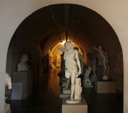 Perspectiva de la galería de yesos antiguos.