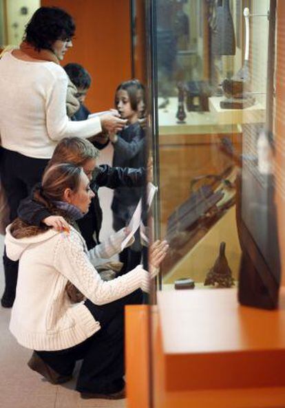 Niños en el Museo Nacional de Antropología.