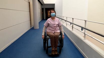 La matrona Béatrice Idiard-Chamois en su consulta del Institute Mutualiste Montsouris en París.