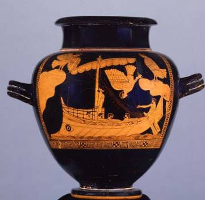 Vaso de las Sirenas, que describe un navío similar al hallado en el mar Negro.