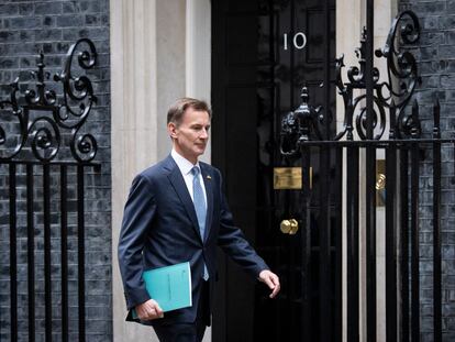 Jeremy Hunt, ministro de Economía británico, en Downing Street.