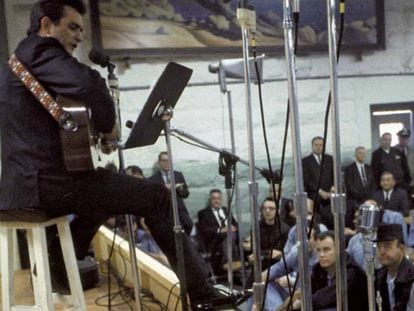 Johnny Cash, durante su actuaci&oacute;n en la c&aacute;rcel de Folsom, en 1968. 