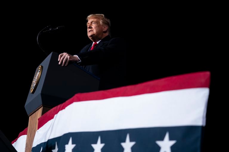 El presidente Donald Trump en el Aeropuerto Internacional de Erie el martes.