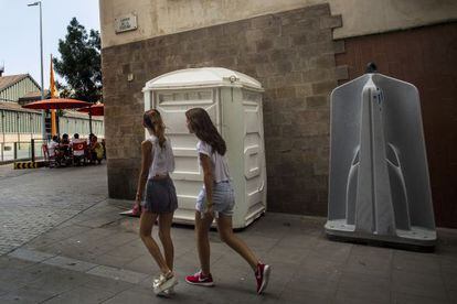 Urinaris públics al Born de Barcelona.