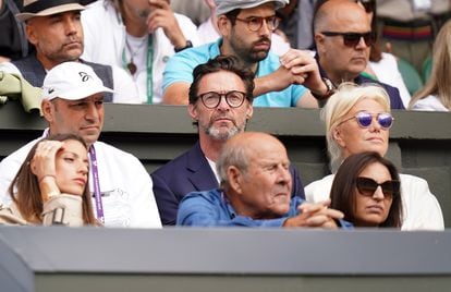 Hugh Jackman y Deborra-Lee Furness, en la final masculina de Wimbledon 16 de julio.