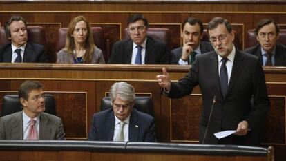 El presidente del Gobierno, Mariano Rajoy, durante su intervenci&oacute;n en la sesi&oacute;n de control al Ejecutivo hoy en en Congreso de los Diputados.