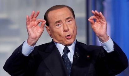 Silvio Berlusconi participa en un programa de televisión en 2017.