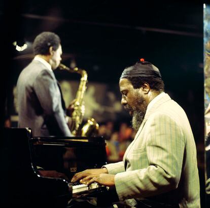 Thelonious Monk junto a Charlie Rouse y el resto del cuarteto en directo en el programa Scene TV en abril de 1970.