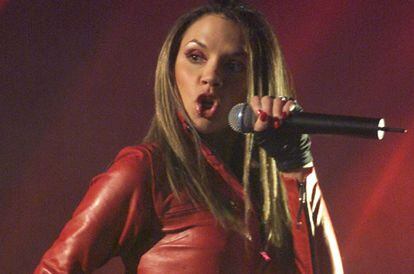 Victoria Beckham, en una actuació de les Spice Girls l'any 2000.