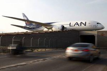 LAN, de origen chileno, es una de las principales aerolíneas de América Latina. EFE/Archivo
