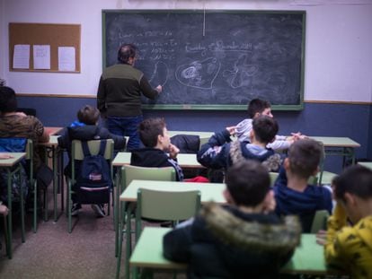 Alumnos en un aula de un instituto de la Comunidad de Madrid.