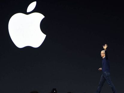 El CEO de Apple, Tim Cook, en la conferencia de desarrolladores de la compañía, en California. 