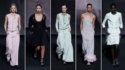 Cinco de los modelos presentados por Chanel en París para la próxima primavera/verano de 2023, durante la semana de la moda de la ciudad, el 4 de octubre de 2022.