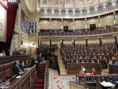 Vista general del hemiciclo del Congreso durante la intervención hoy del presidente del Gobierno, José Luis Rodríguez Zapatero