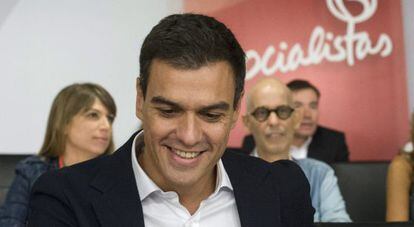 El secretario general de los socialistas, Pedro S&aacute;nchez, durante su primera reuni&oacute;n del Comit&eacute; Federal del PSOE