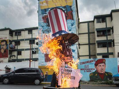 Quema de símbolos estadounidenses en Caracas