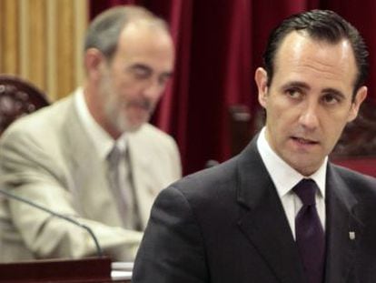 El presidente del del Gobierno balear, José Ramón Bauzá, durante su discurso de investidura