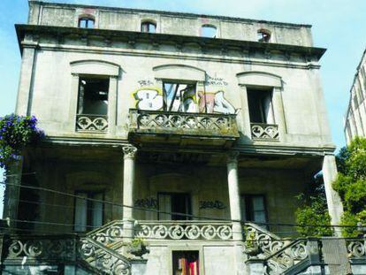 Casa Deza, ubicada en al calle Vista Alegre de Vilagarc&iacute;a, en una imagen cedida por la asociaci&oacute;n de defensa del patrimonio.